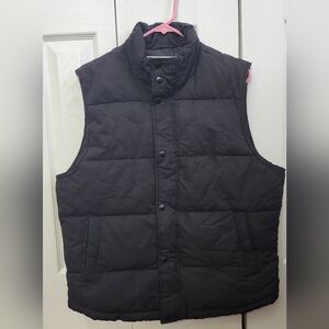 St John's Bay Puffer Vest, Men. Medium